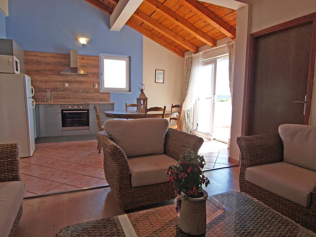 Apartment Papalina 2