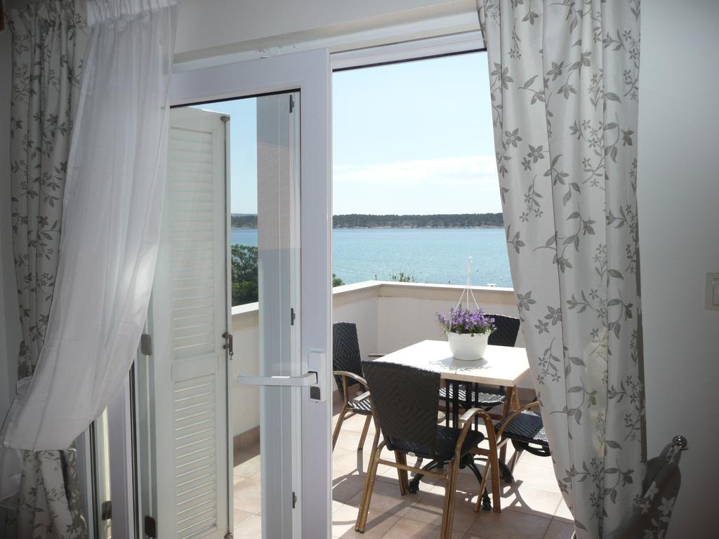Apartment Papalina 2