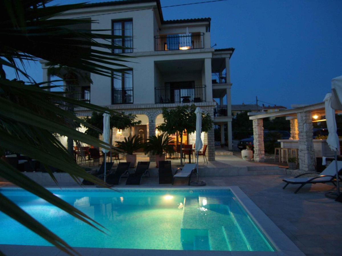 Apartment Papalina 2